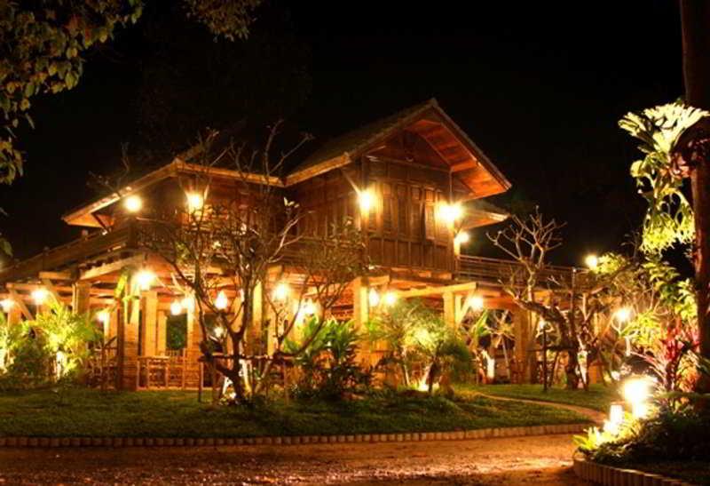 Sai Ngam Beach Resort Pathio Экстерьер фото